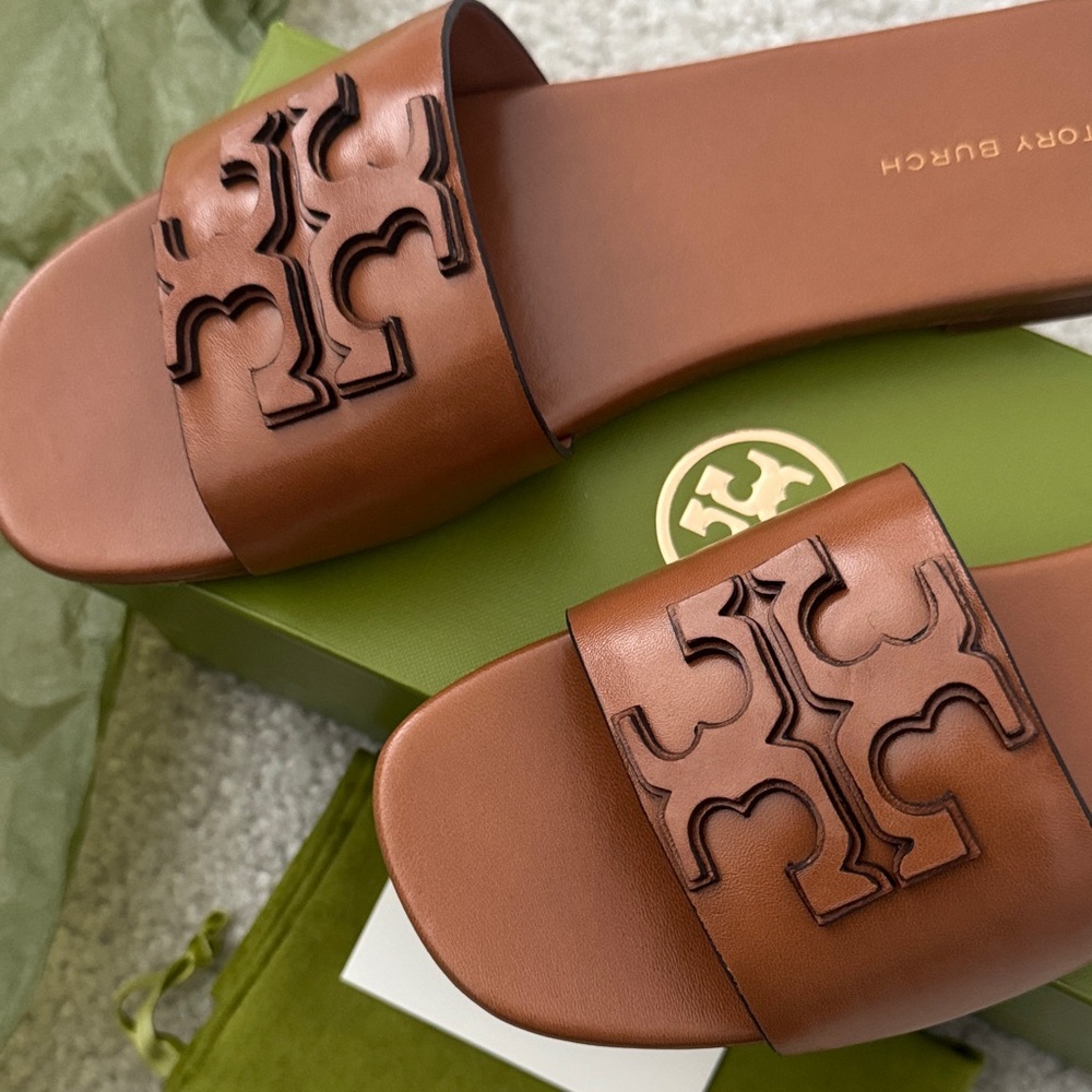 Tory Burch Women's Ines Leather Flat Slide, Tan, Size 6 & 7 Available - NWT - Picture 5 of 6